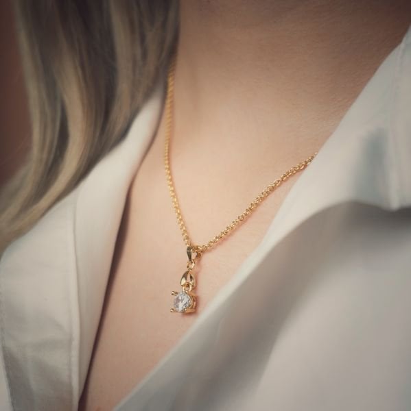 TEK TAŞ CHARM  KOLYE